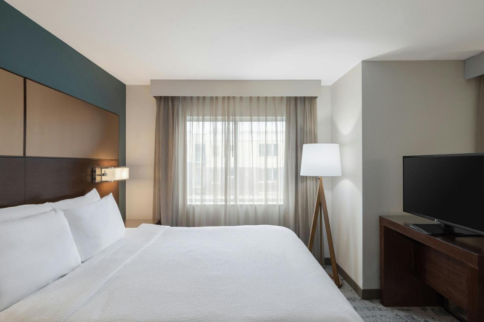 Residence Inn By Marriott Des Moines Downtown Exteriör bild